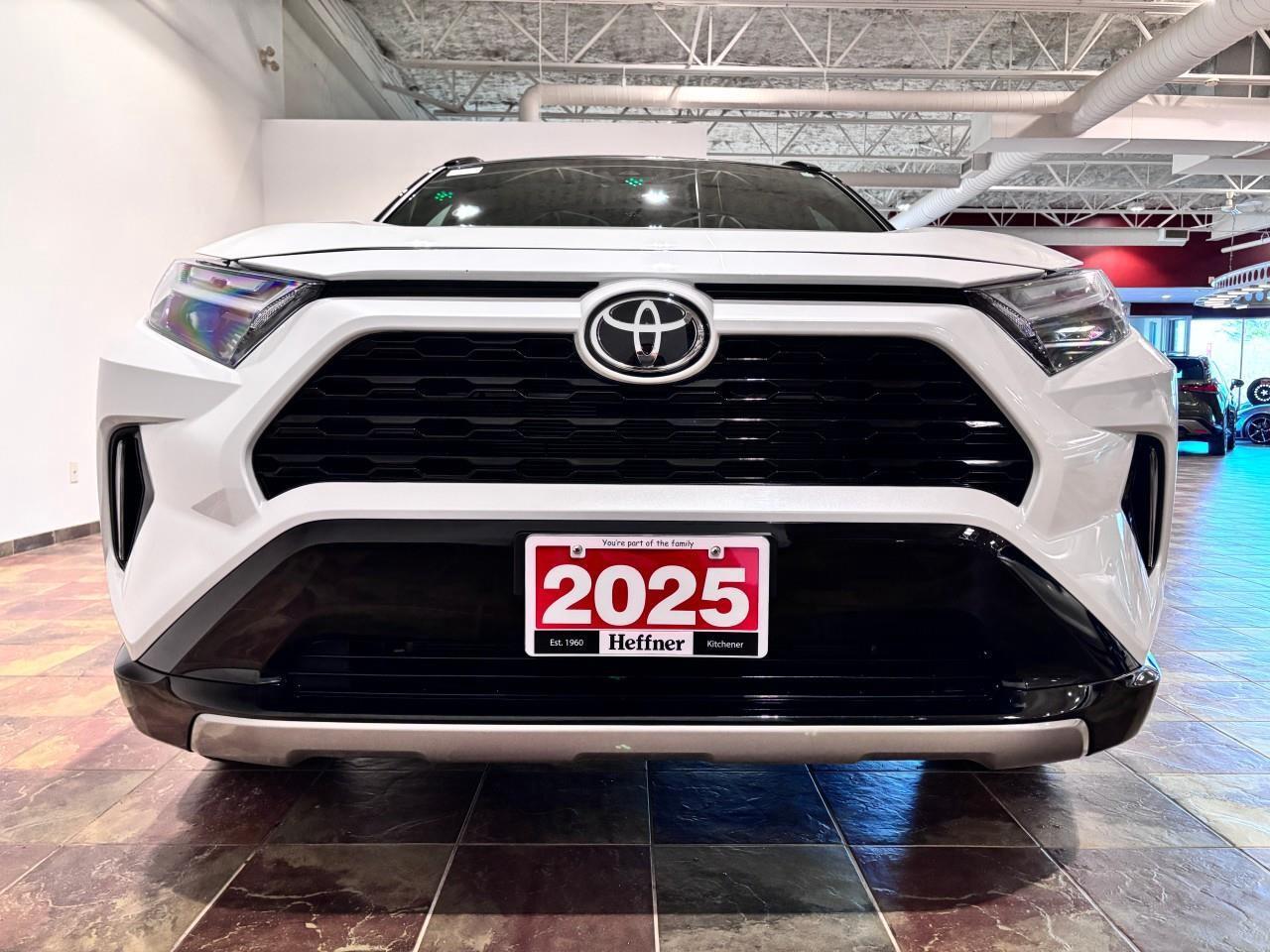 2025 Toyota RAV4 Hybrid XSE Photo3