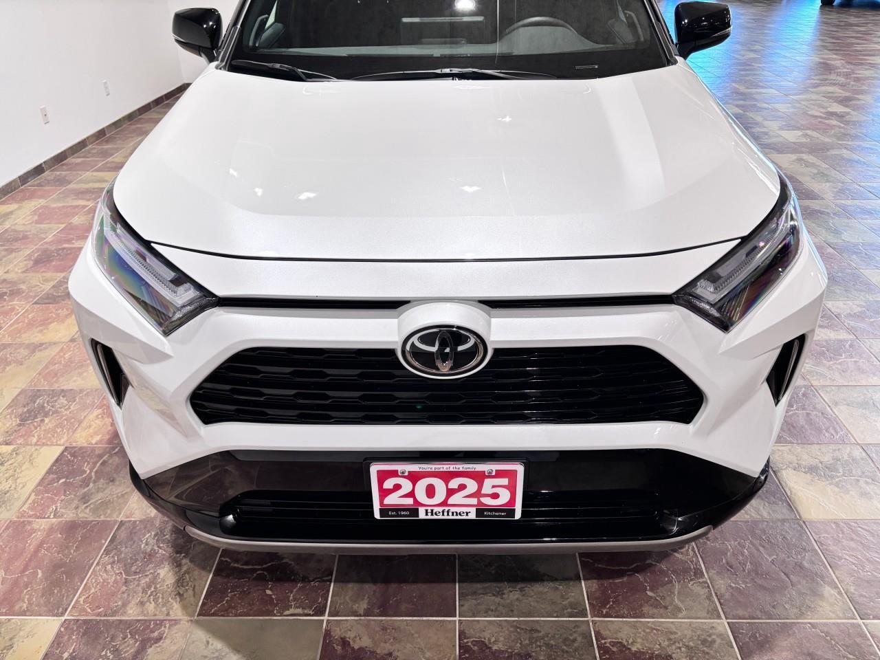 2025 Toyota RAV4 Hybrid XSE Photo
