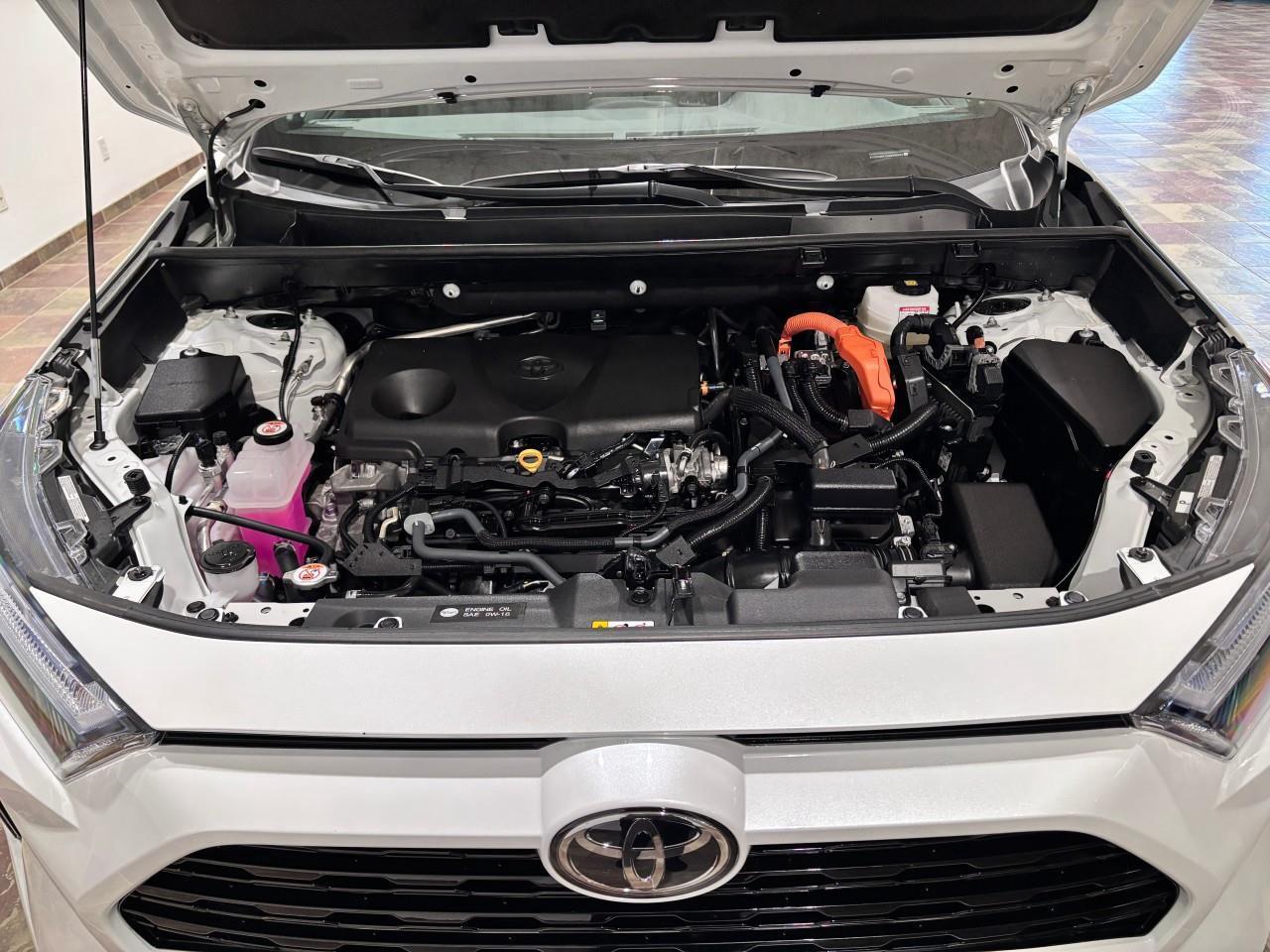 2025 Toyota RAV4 Hybrid XSE Photo