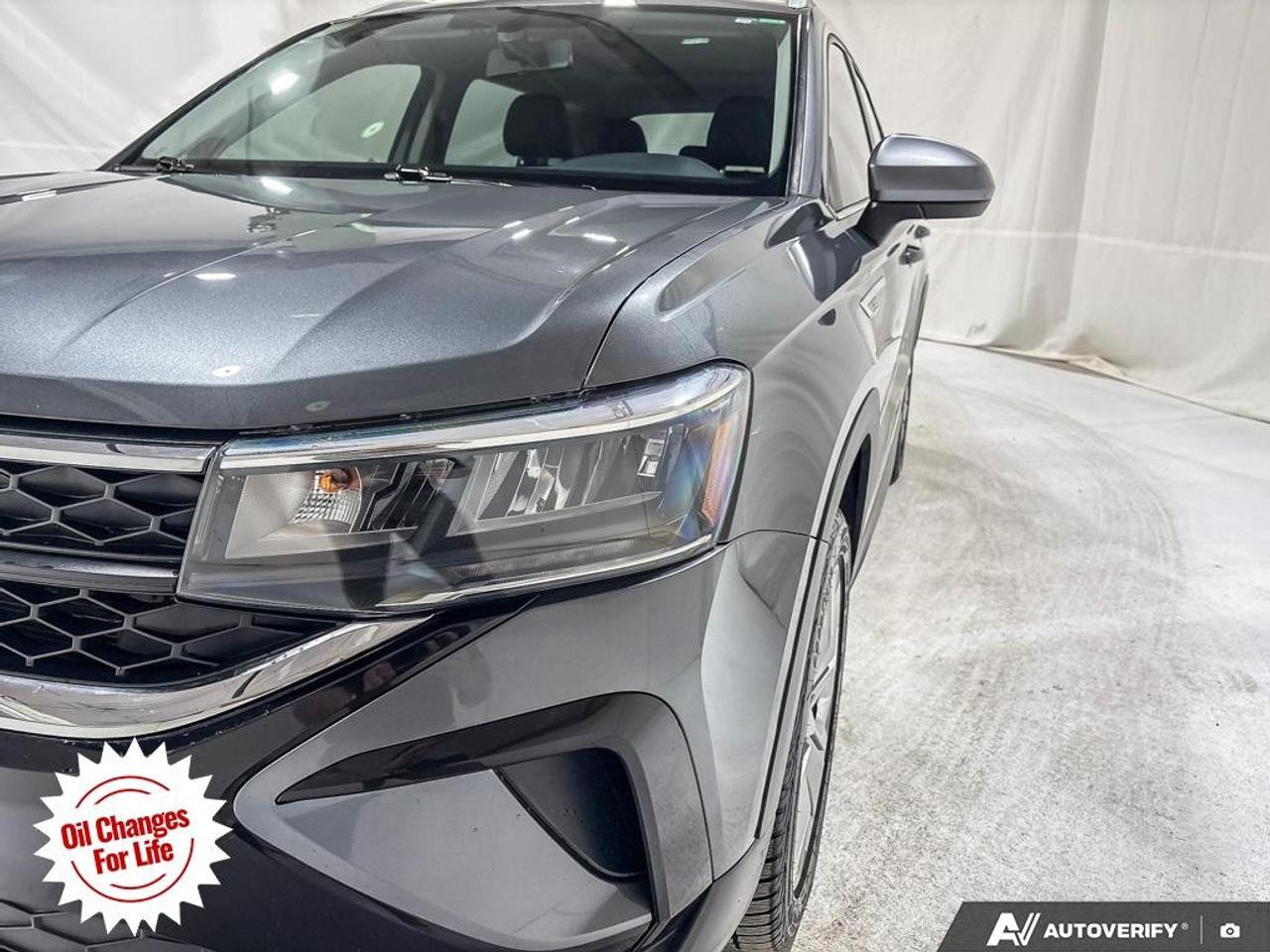 2022 Volkswagen Taos Comfortline 4Motion Photo