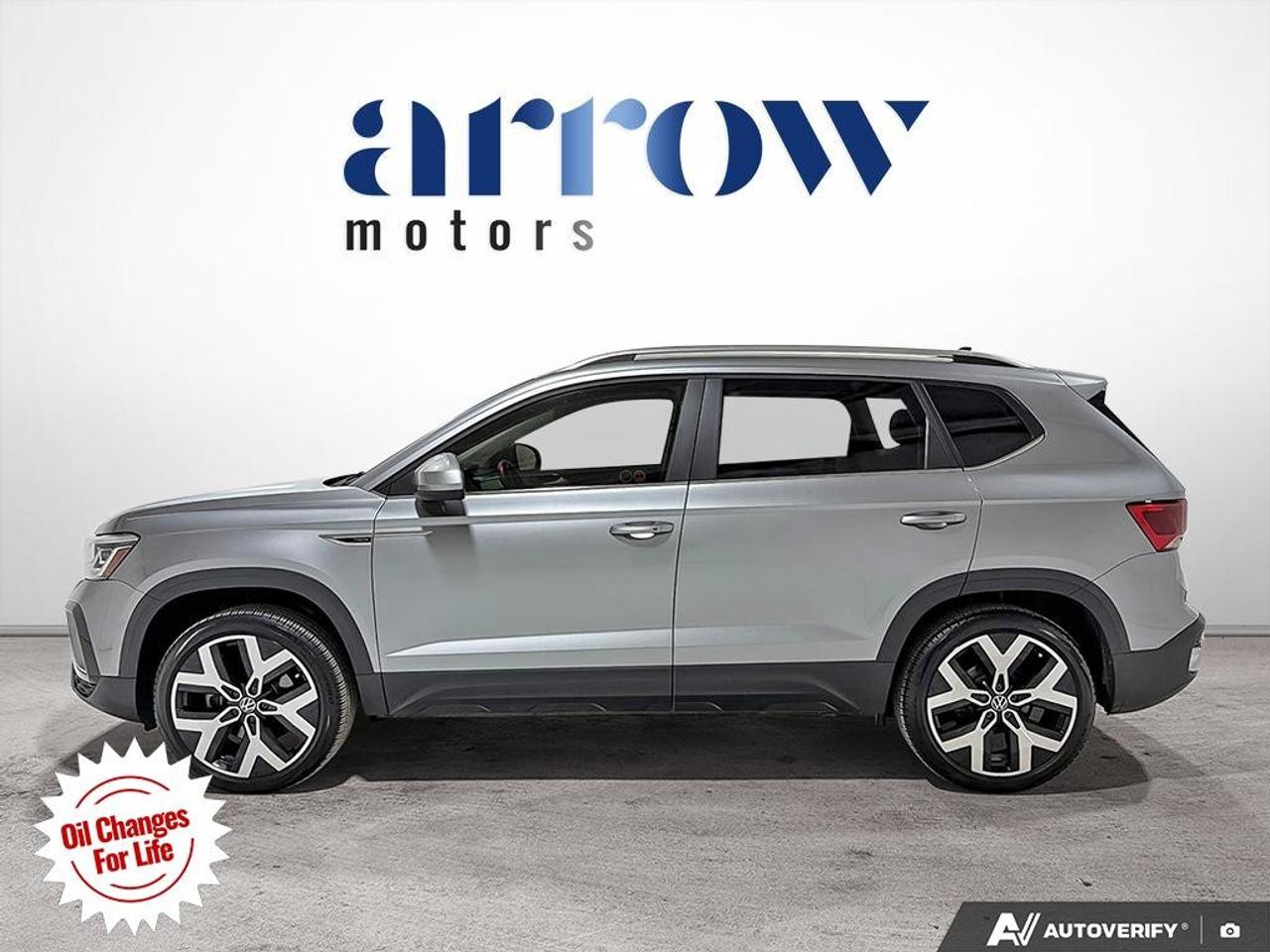 2022 Volkswagen Taos Highline 4MOTION Photo