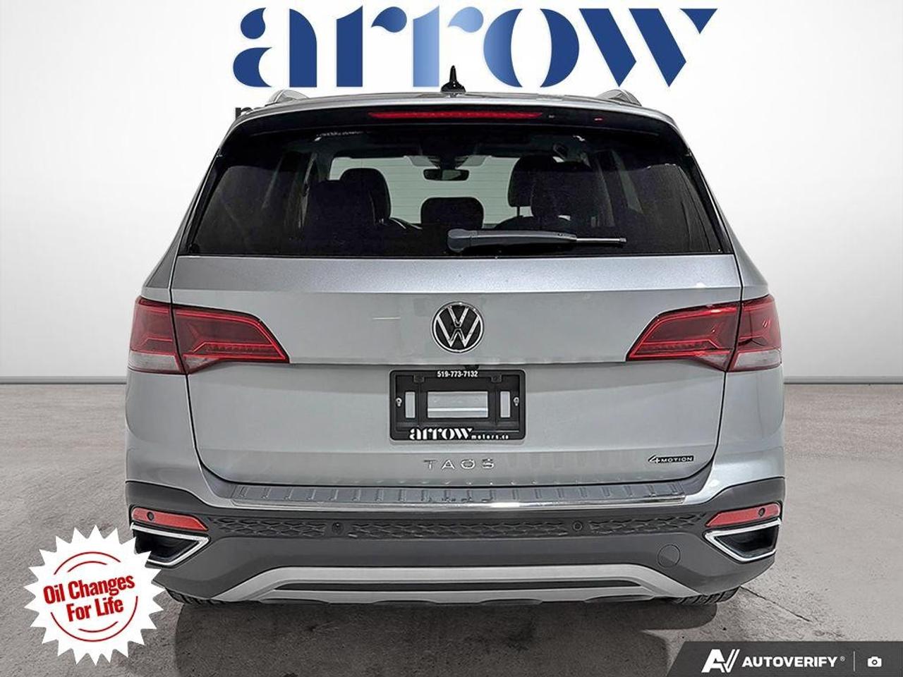 2022 Volkswagen Taos Highline 4MOTION Photo