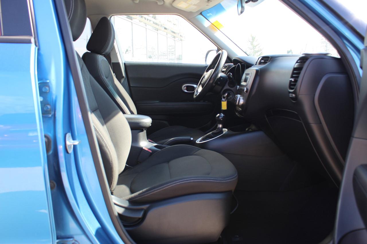 2015 Kia Soul LX Photo