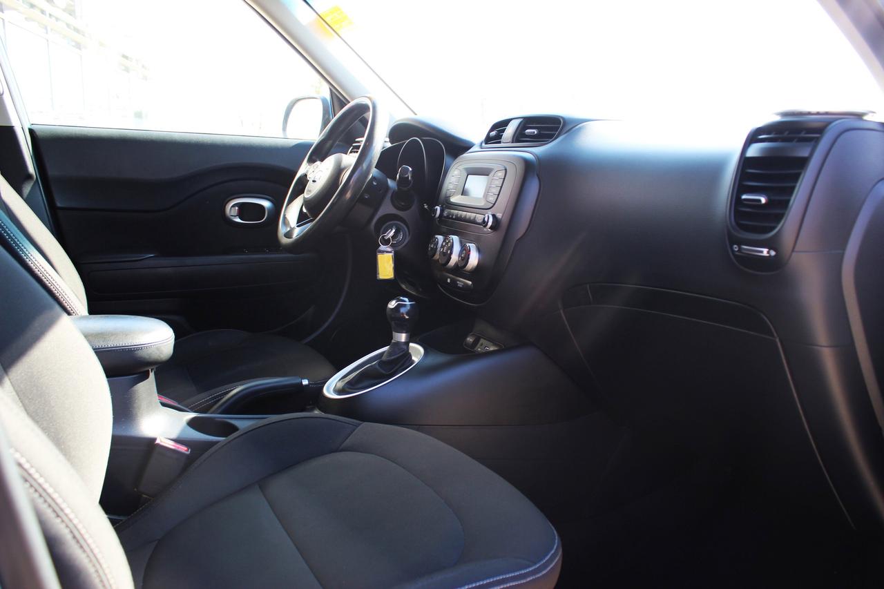 2015 Kia Soul LX Photo