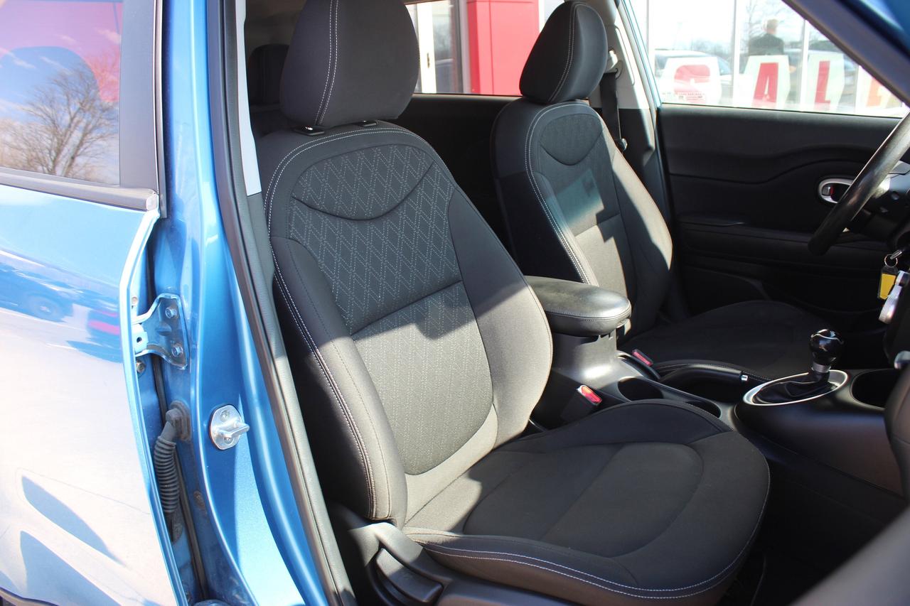 2015 Kia Soul LX Photo