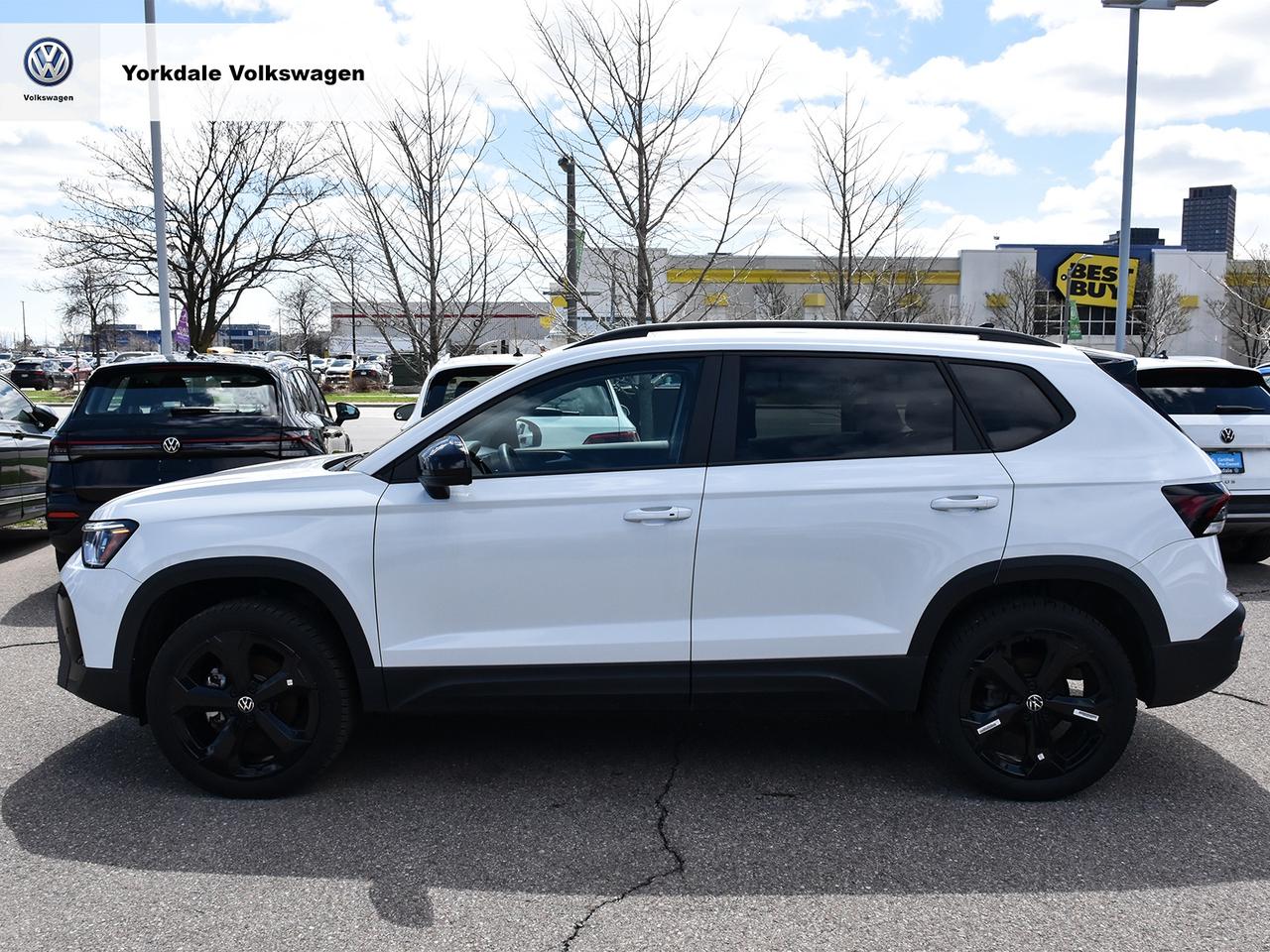 2026 Volkswagen Taos Comfortline "Black Edition" Photo