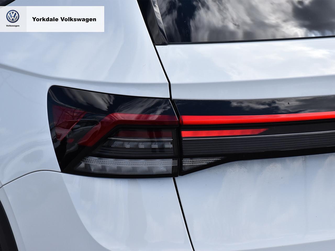 2026 Volkswagen Taos Comfortline "Black Edition" Photo