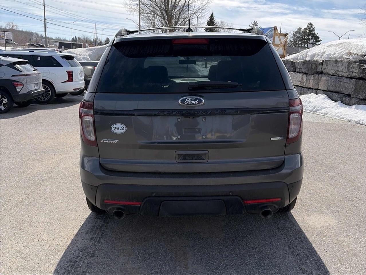 2015 Ford Explorer Sport 4dr 4x4 Automatic Photo3