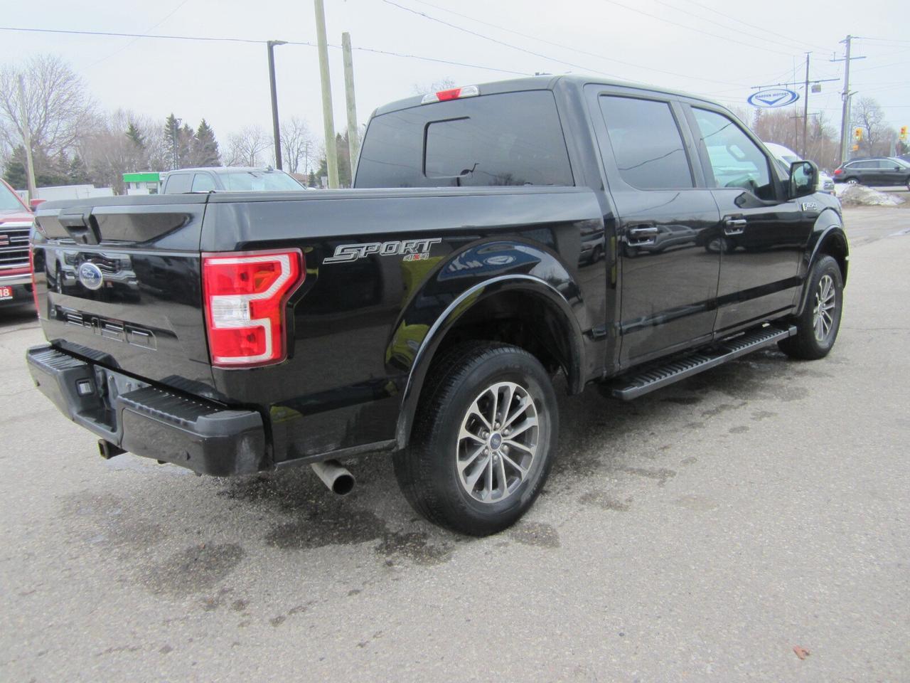 2019 Ford F-150 XLT SPORT CREW 4X4 5.0L NO ACCIDENTS Photo