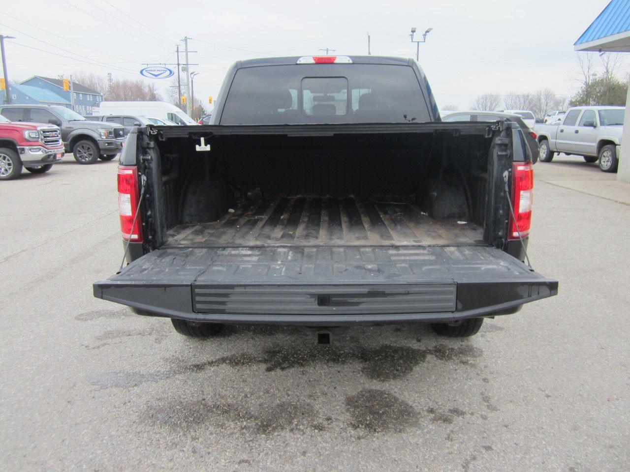 2019 Ford F-150 XLT SPORT CREW 4X4 5.0L NO ACCIDENTS Photo