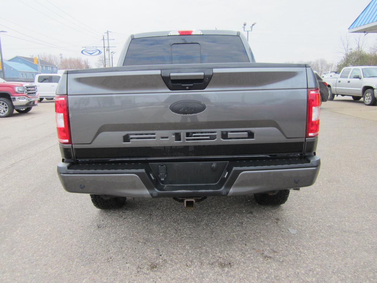 2018 Ford F-150 SPORT FX4 5.0L ONE OWNER NO ACCIDENTS Photo