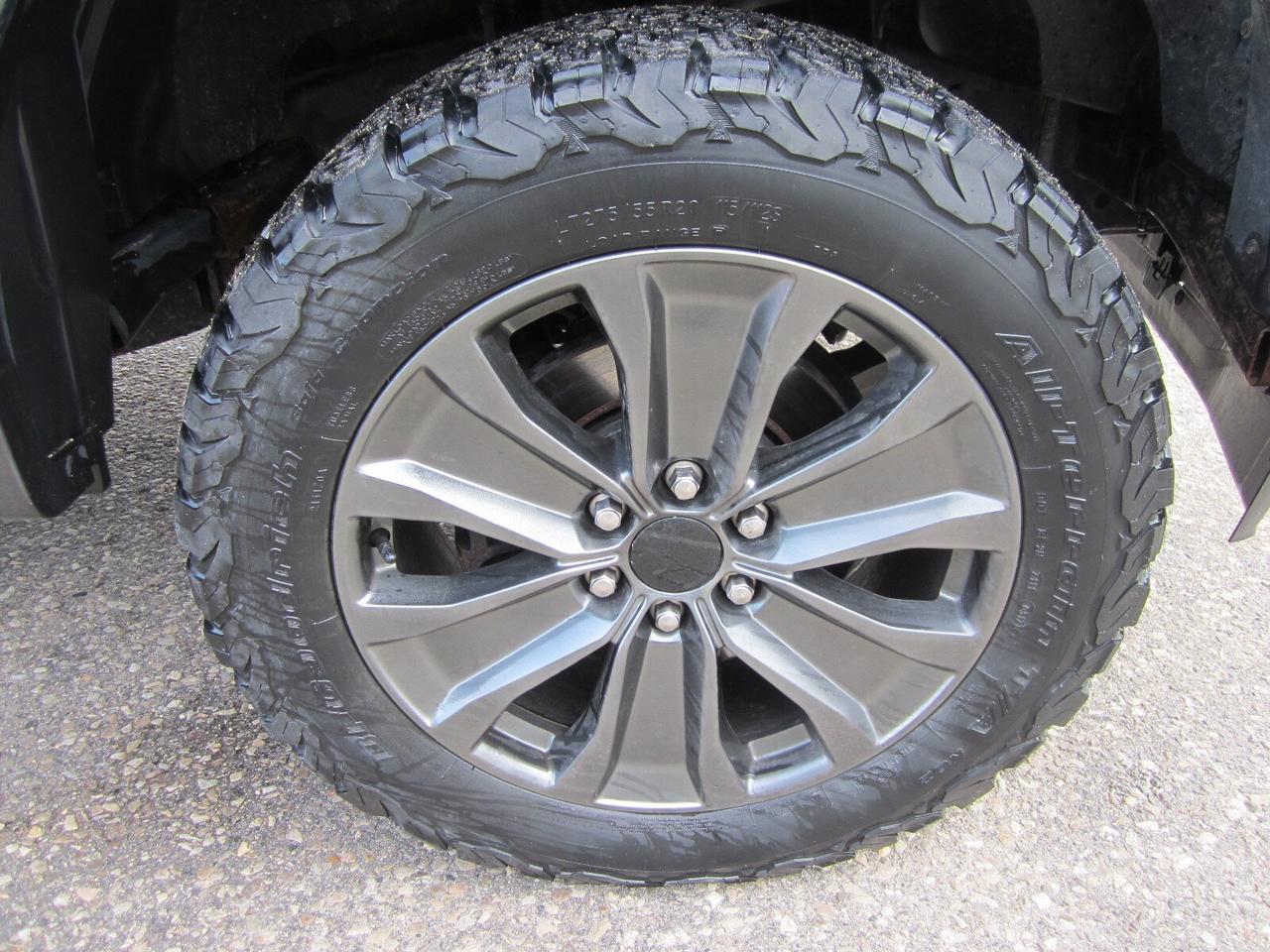 2018 Ford F-150 SPORT FX4 5.0L ONE OWNER NO ACCIDENTS Photo