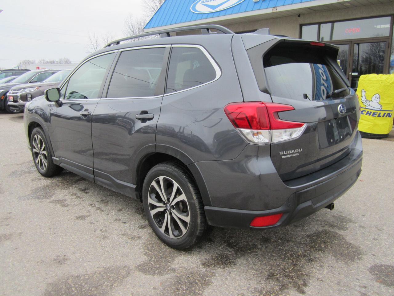 2022 Subaru Forester Limited CVT ONE OWNER NO ACCIDENTS Photo