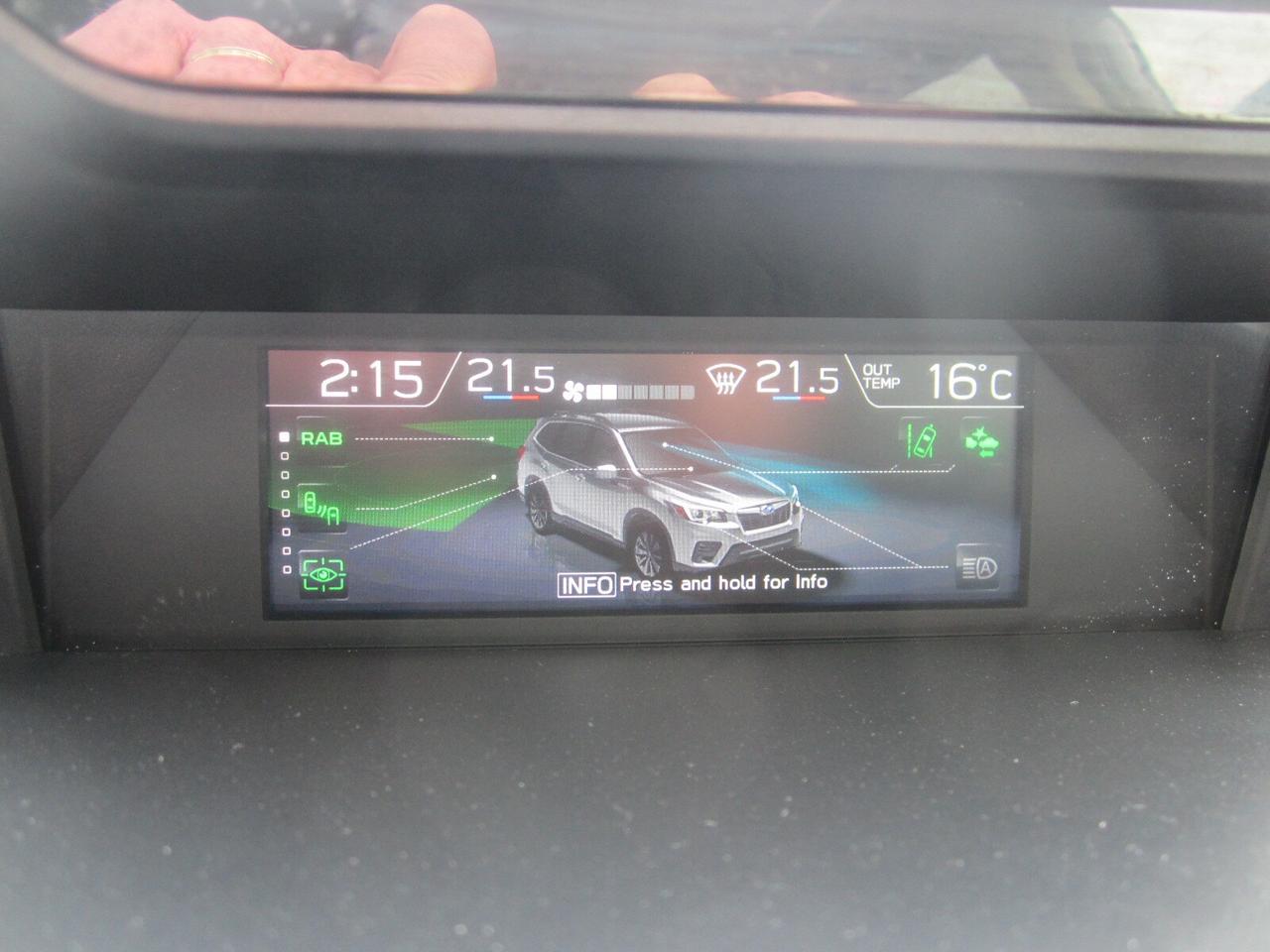 2022 Subaru Forester Limited CVT ONE OWNER NO ACCIDENTS Photo