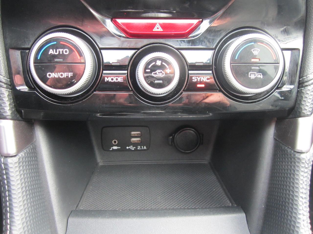 2022 Subaru Forester Limited CVT ONE OWNER NO ACCIDENTS Photo