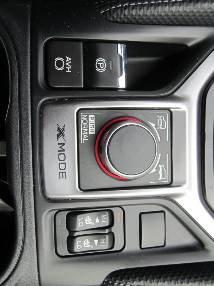 2022 Subaru Forester Limited CVT ONE OWNER NO ACCIDENTS Photo