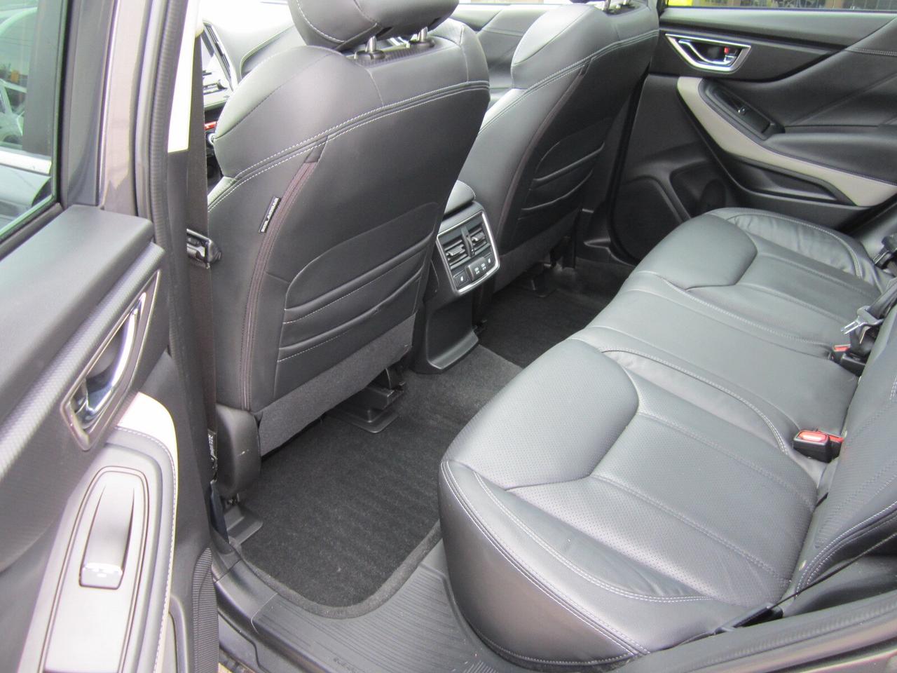 2022 Subaru Forester Limited CVT ONE OWNER NO ACCIDENTS Photo