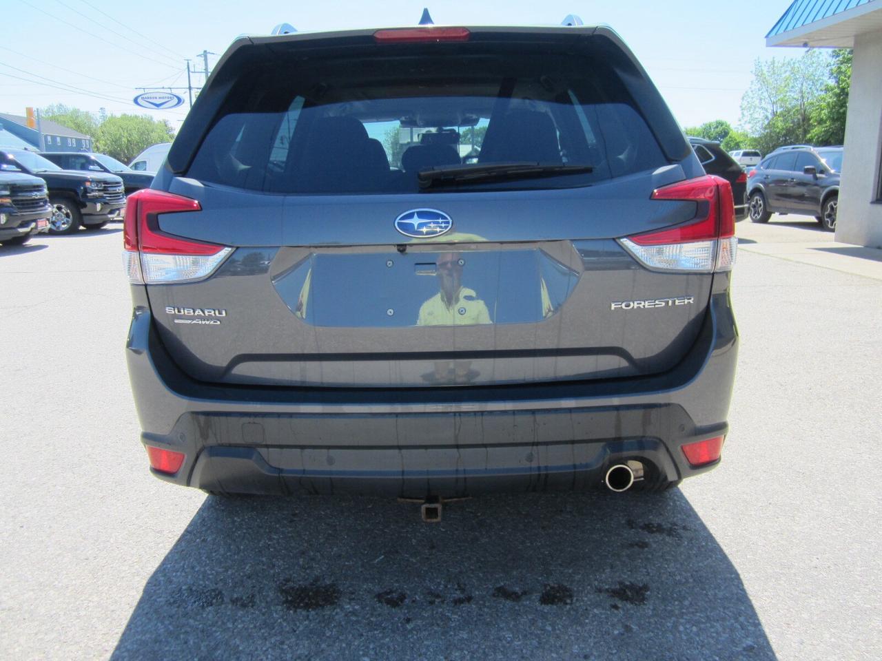 2022 Subaru Forester Limited CVT ONE OWNER NO ACCIDENTS Photo