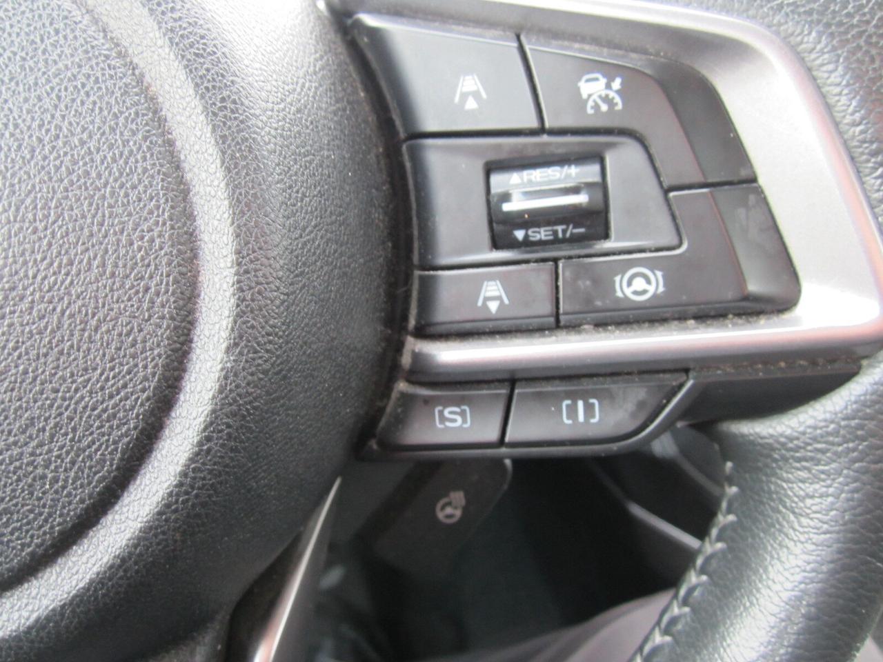 2021 Subaru Forester 2.5i Touring PANO ROOF ONE OWNER NO ACCIDENTS Photo