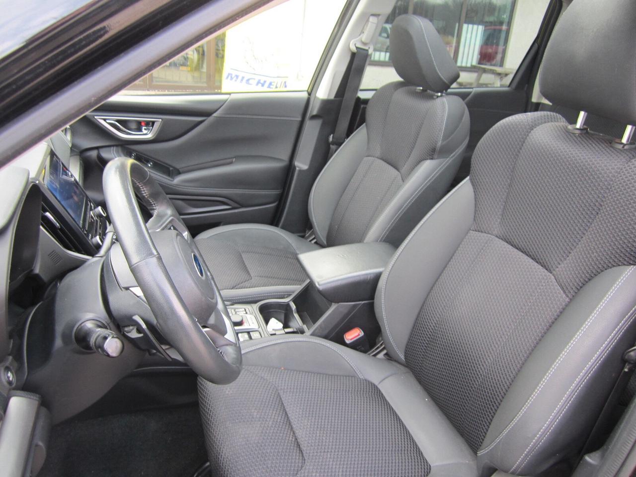 2021 Subaru Forester 2.5i Touring PANO ROOF ONE OWNER NO ACCIDENTS Photo