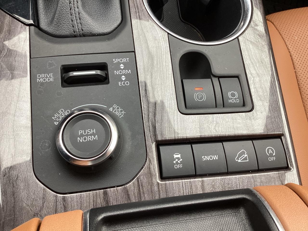 2021 Toyota Highlander PLATINUM AWD Photo