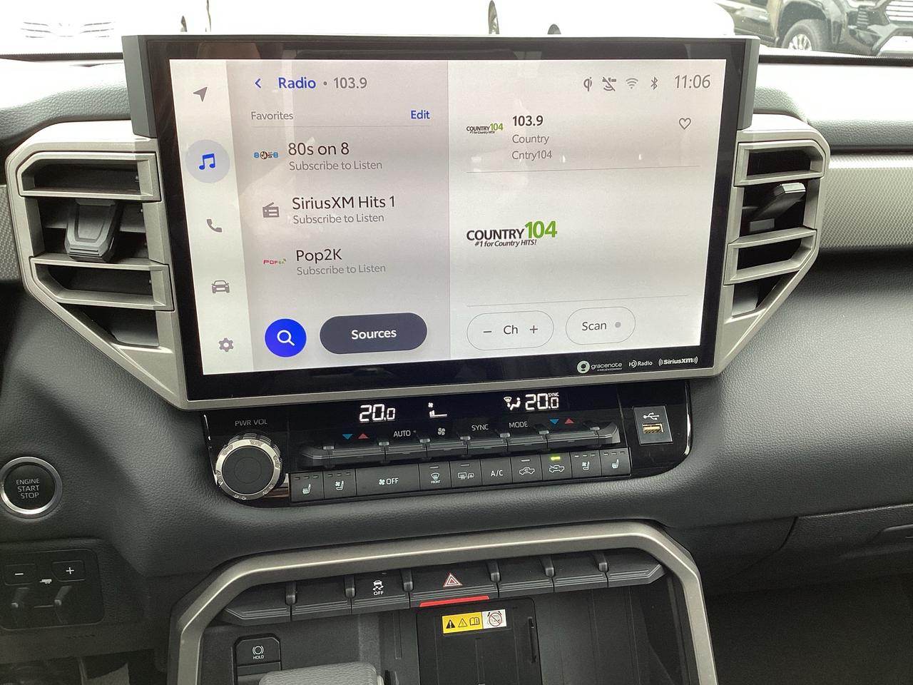 2022 Toyota Tundra Crewmax Limited Long Bed Photo