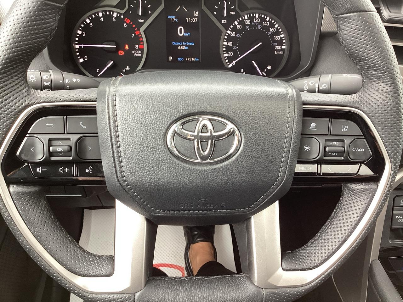 2022 Toyota Tundra Crewmax Limited Long Bed Photo