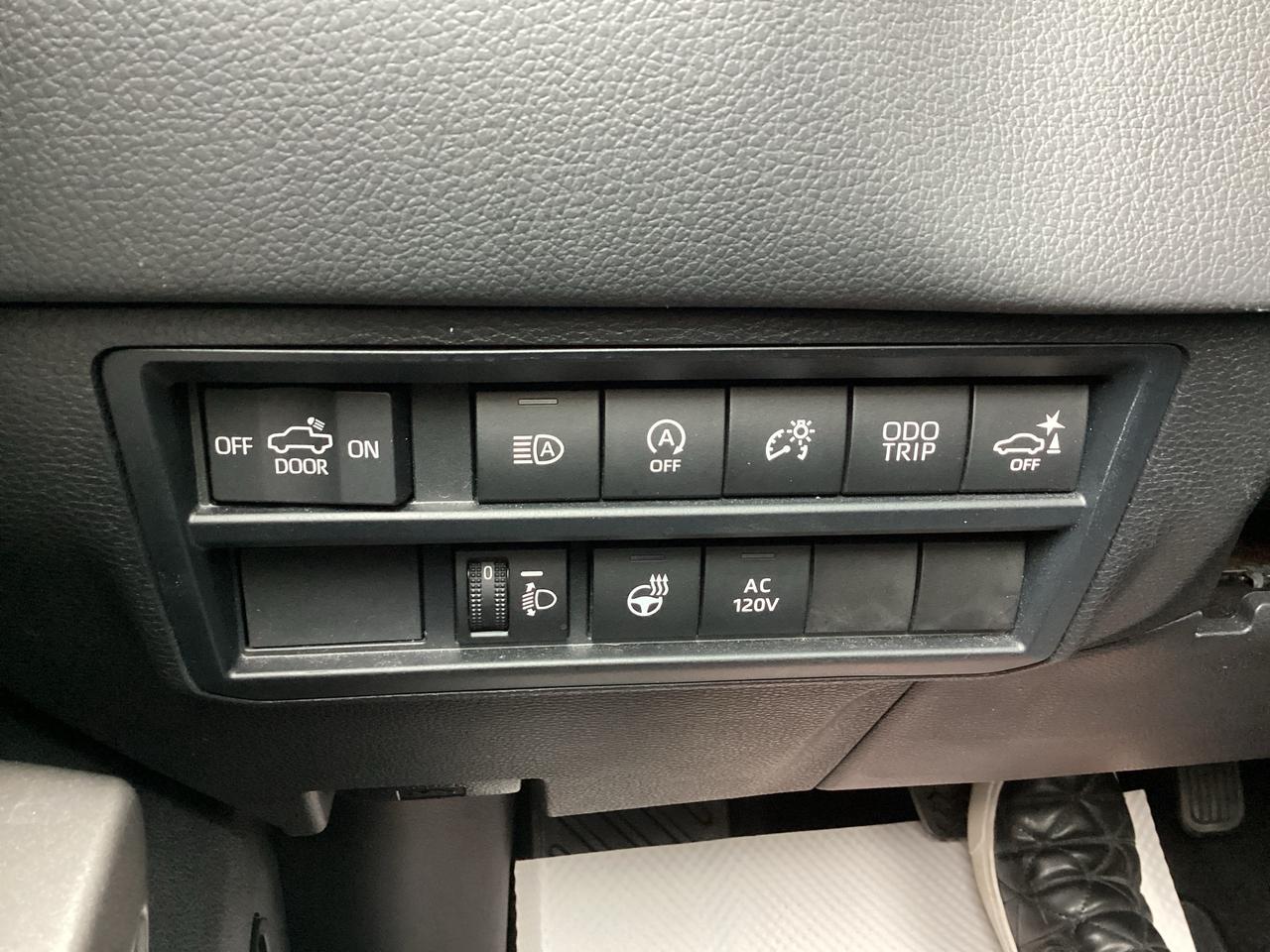 2022 Toyota Tundra Crewmax Limited Long Bed Photo