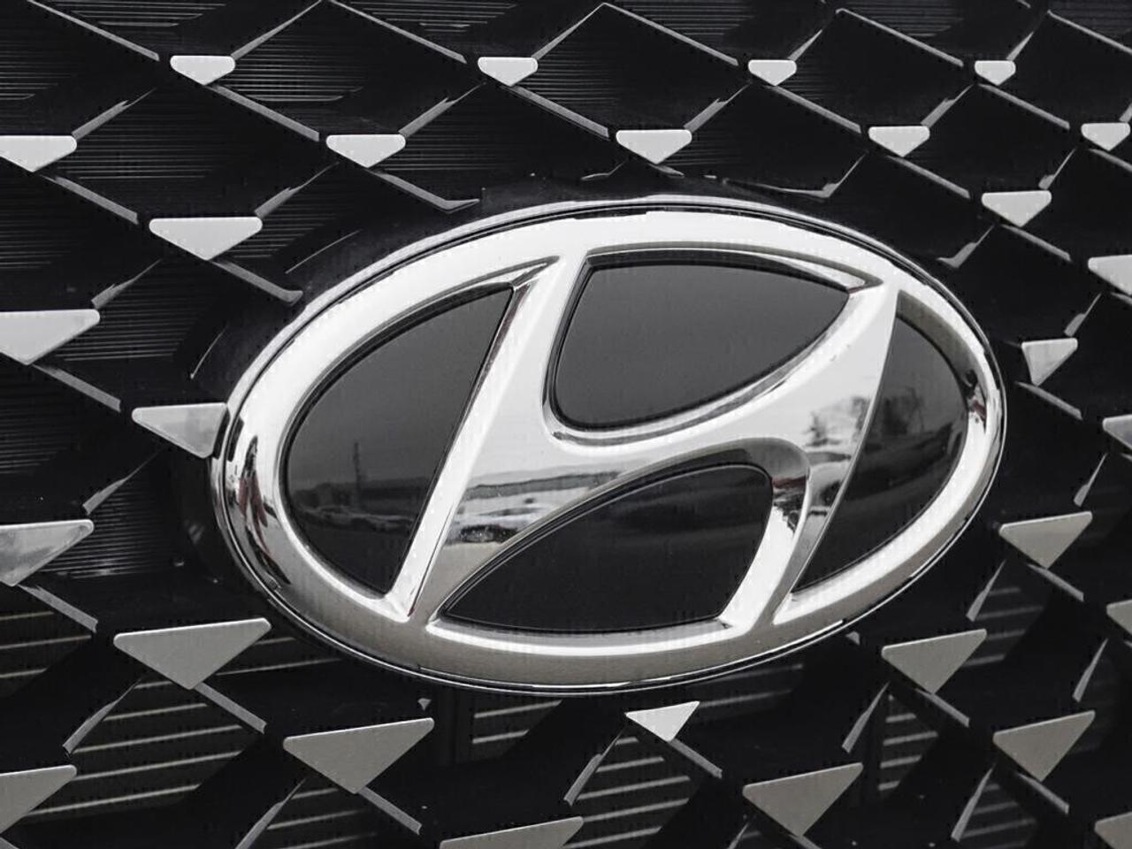 2025 Hyundai Venue Ultimate Photo