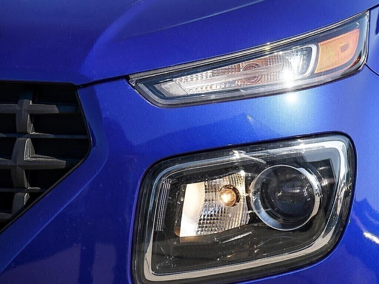 2025 Hyundai Venue Essential Photo