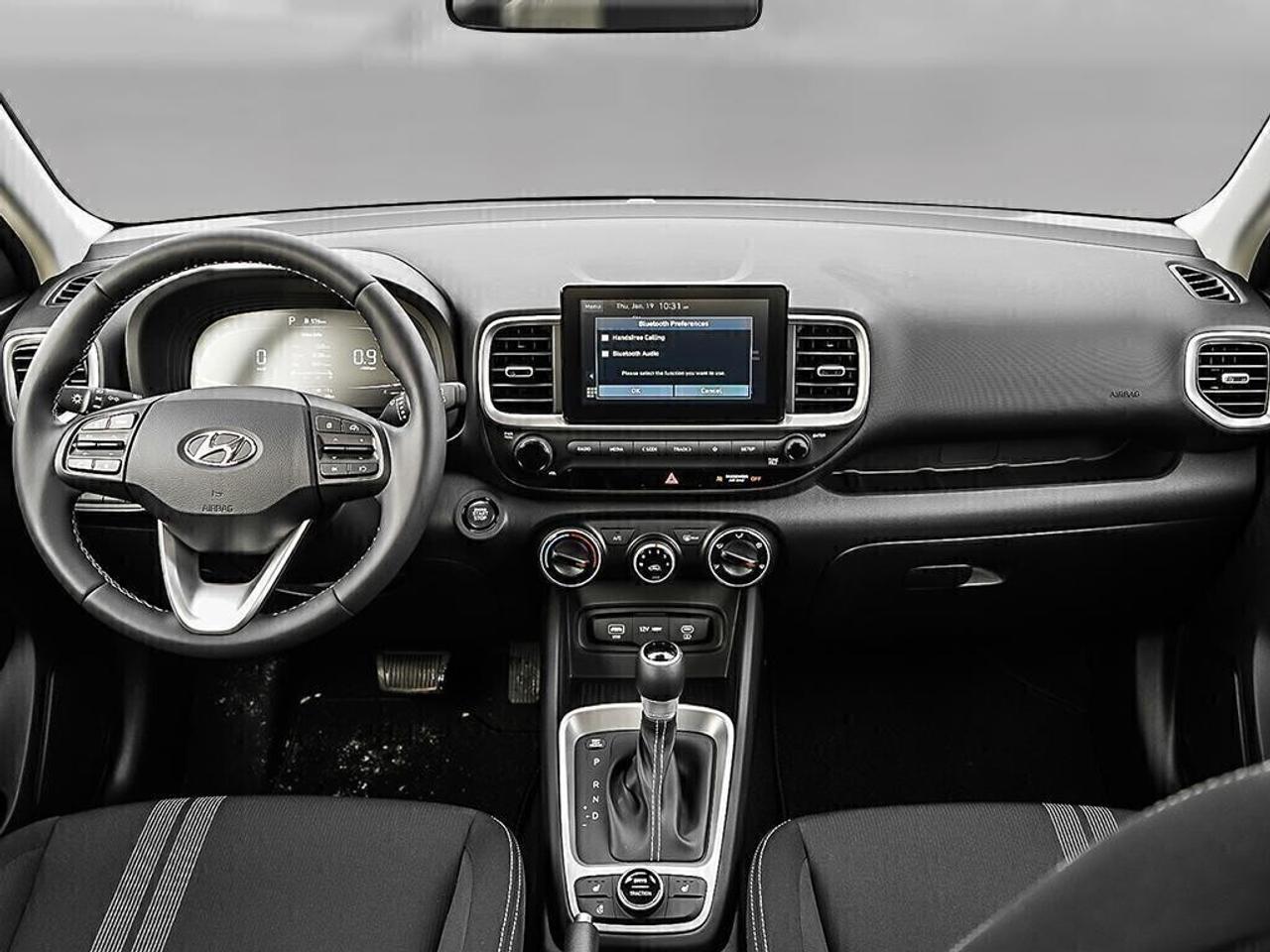 2025 Hyundai Venue Essential Photo