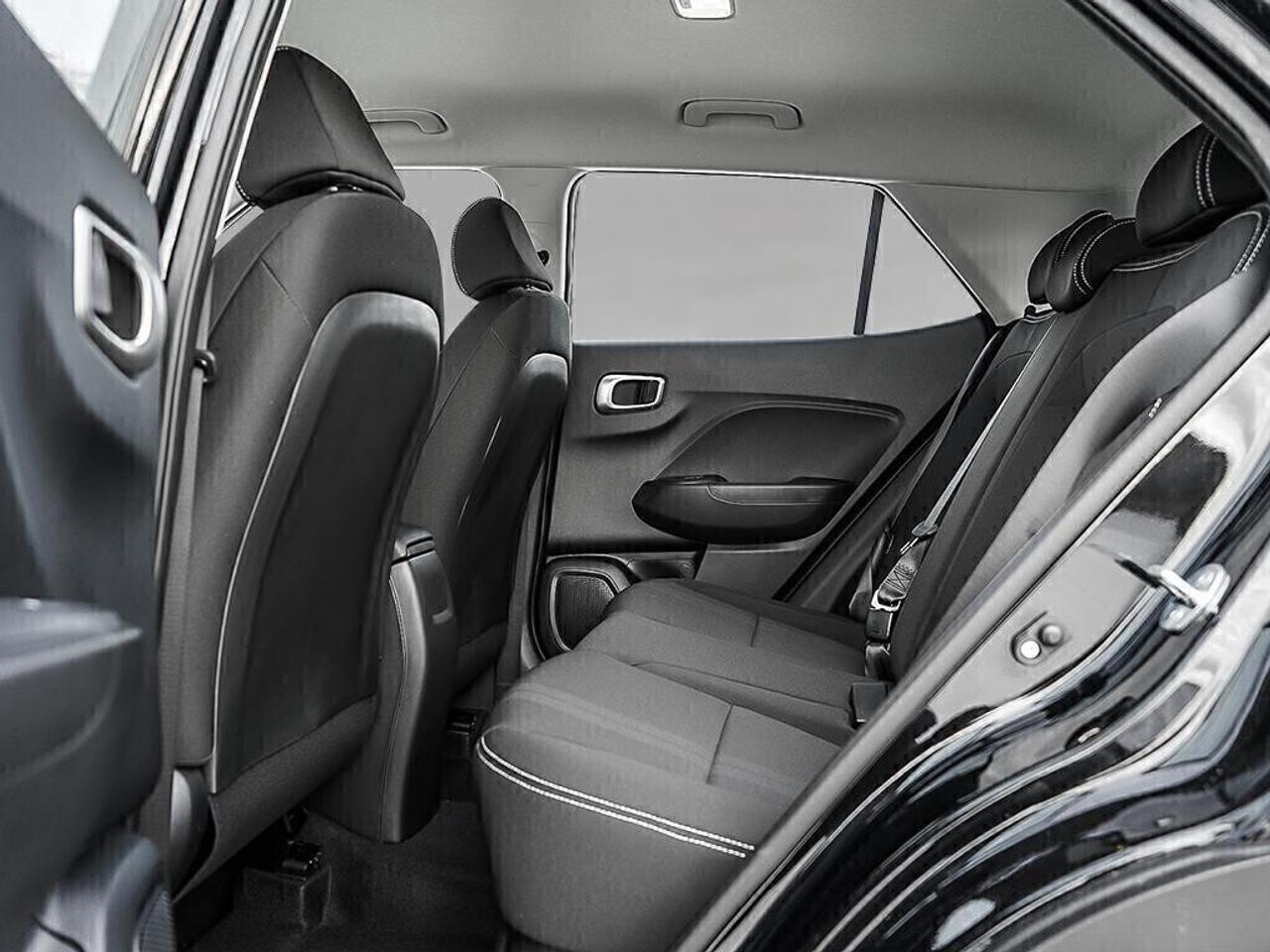 2025 Hyundai Venue Essential Photo