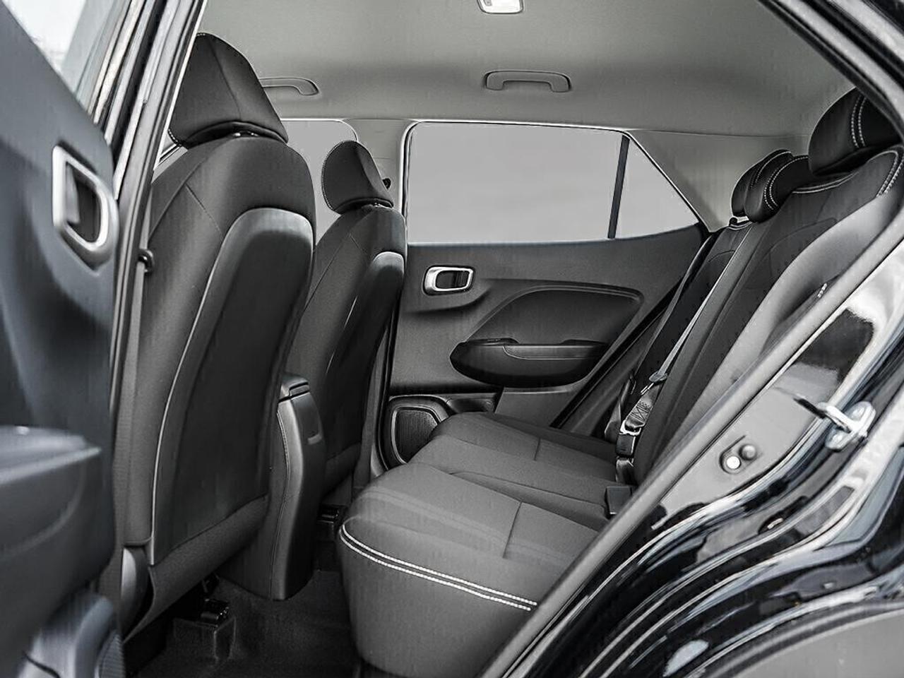 2025 Hyundai Venue Essential Photo