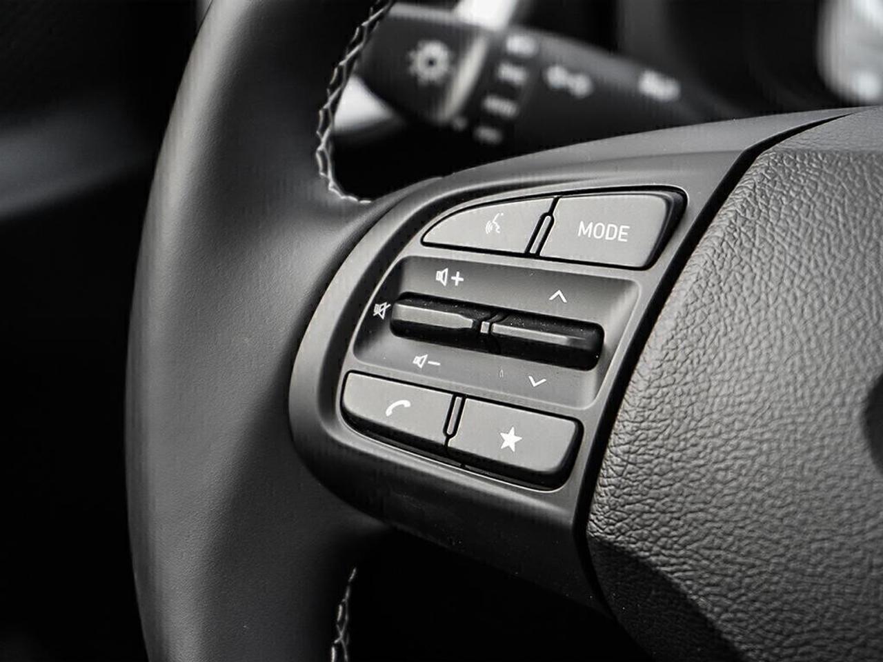 2025 Hyundai Venue Ultimate Photo