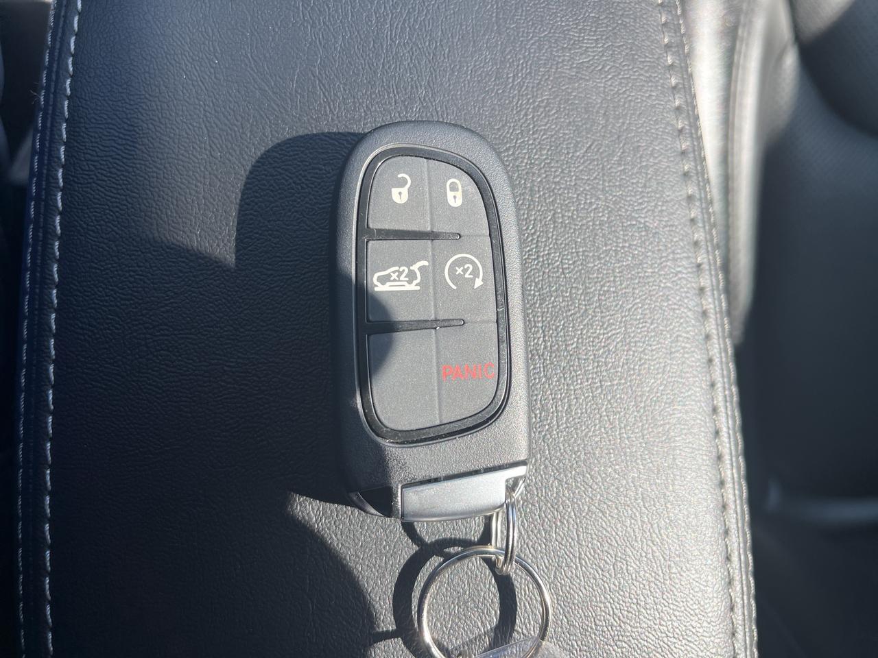 2023 Jeep Cherokee Altitude - Htd Leather/Wheel - Adaptive Cruise Photo