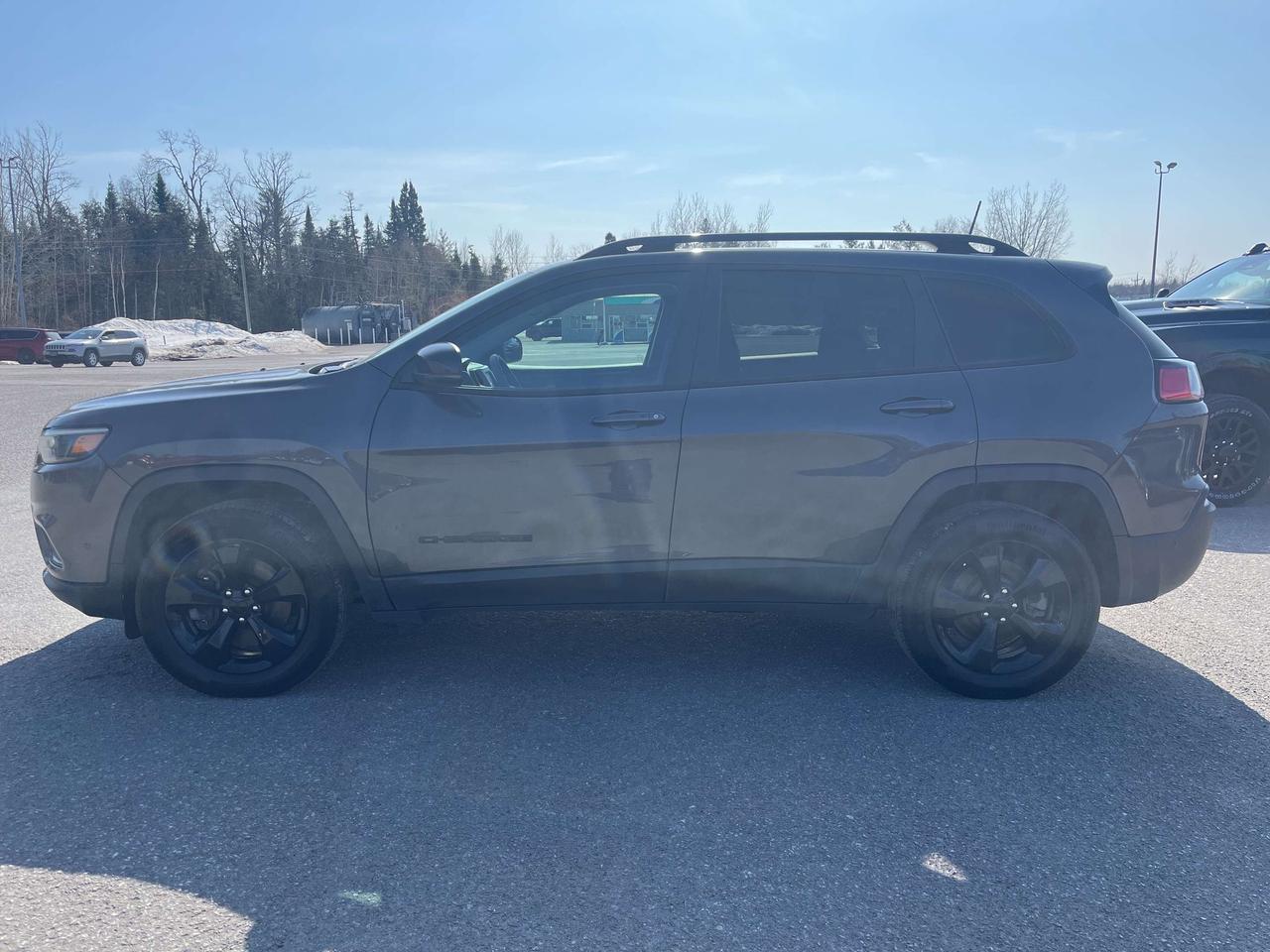 2023 Jeep Cherokee Altitude - Htd Leather/Wheel - Adaptive Cruise Photo5