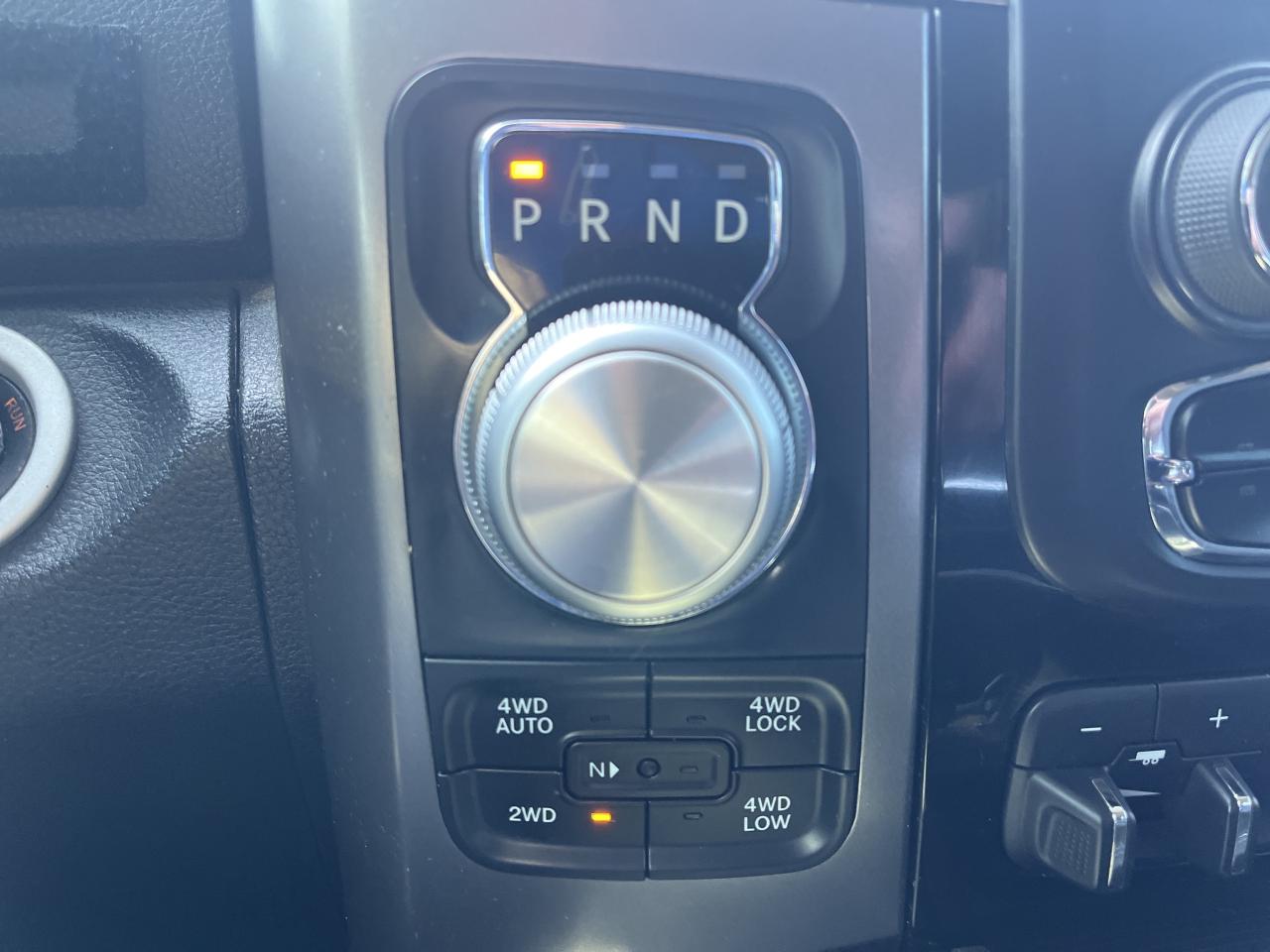 2016 RAM 1500 Sport - Sunroof - Htd/Vtd Leather Photo