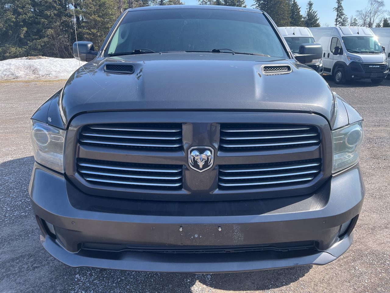 2016 RAM 1500 Sport - Sunroof - Htd/Vtd Leather Photo