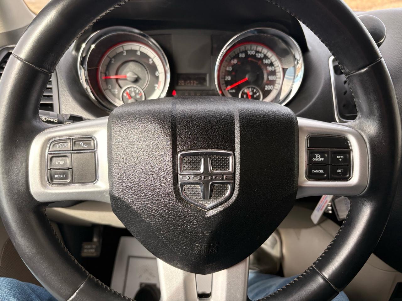 2017 Dodge Grand Caravan 4dr Wgn SXT Photo