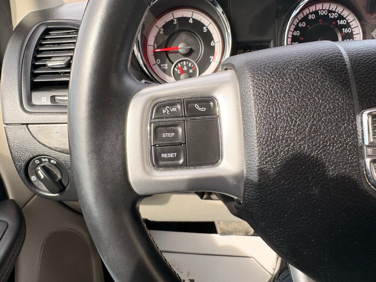 2017 Dodge Grand Caravan 4dr Wgn SXT Photo