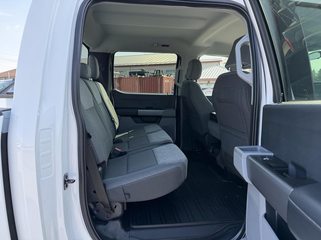 2025 Ford F-250 XLT 4WD Crew Cab 8' Box Photo