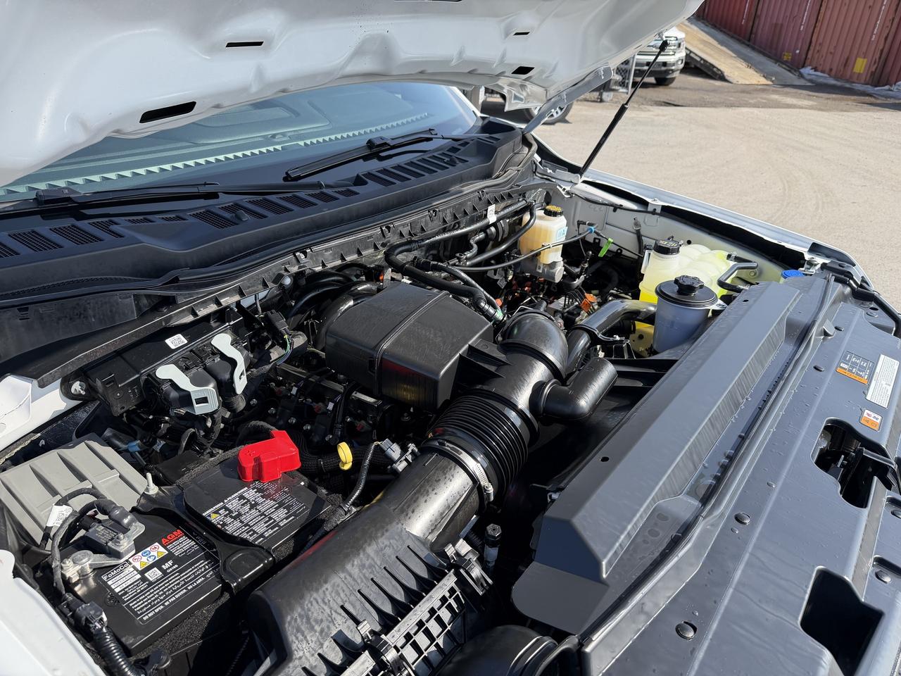 2025 Ford F-250 XLT 4WD Crew Cab 8' Box Photo