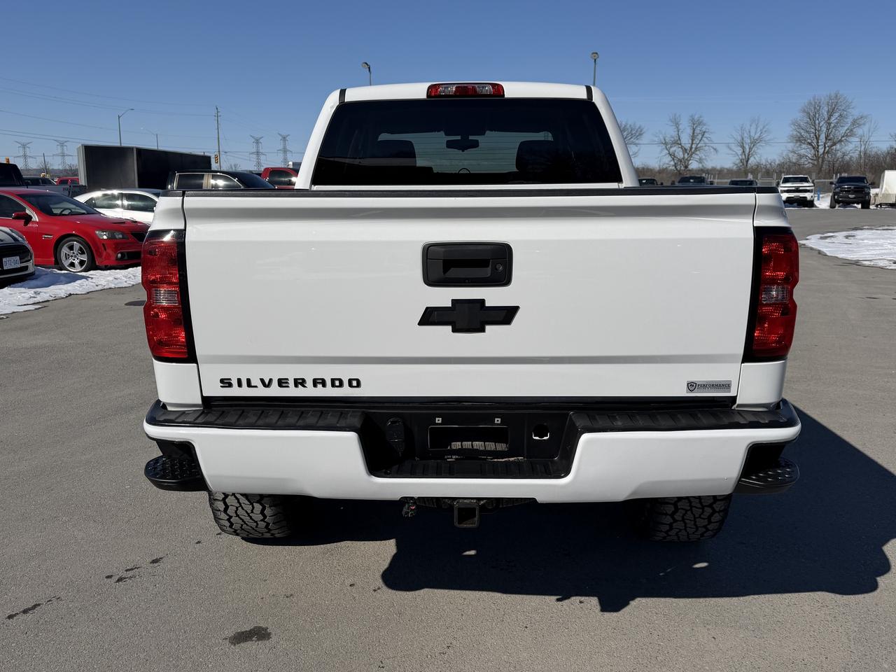 2016 Chevrolet Silverado 1500 4WD Crew Cab 143.5  LT Photo4