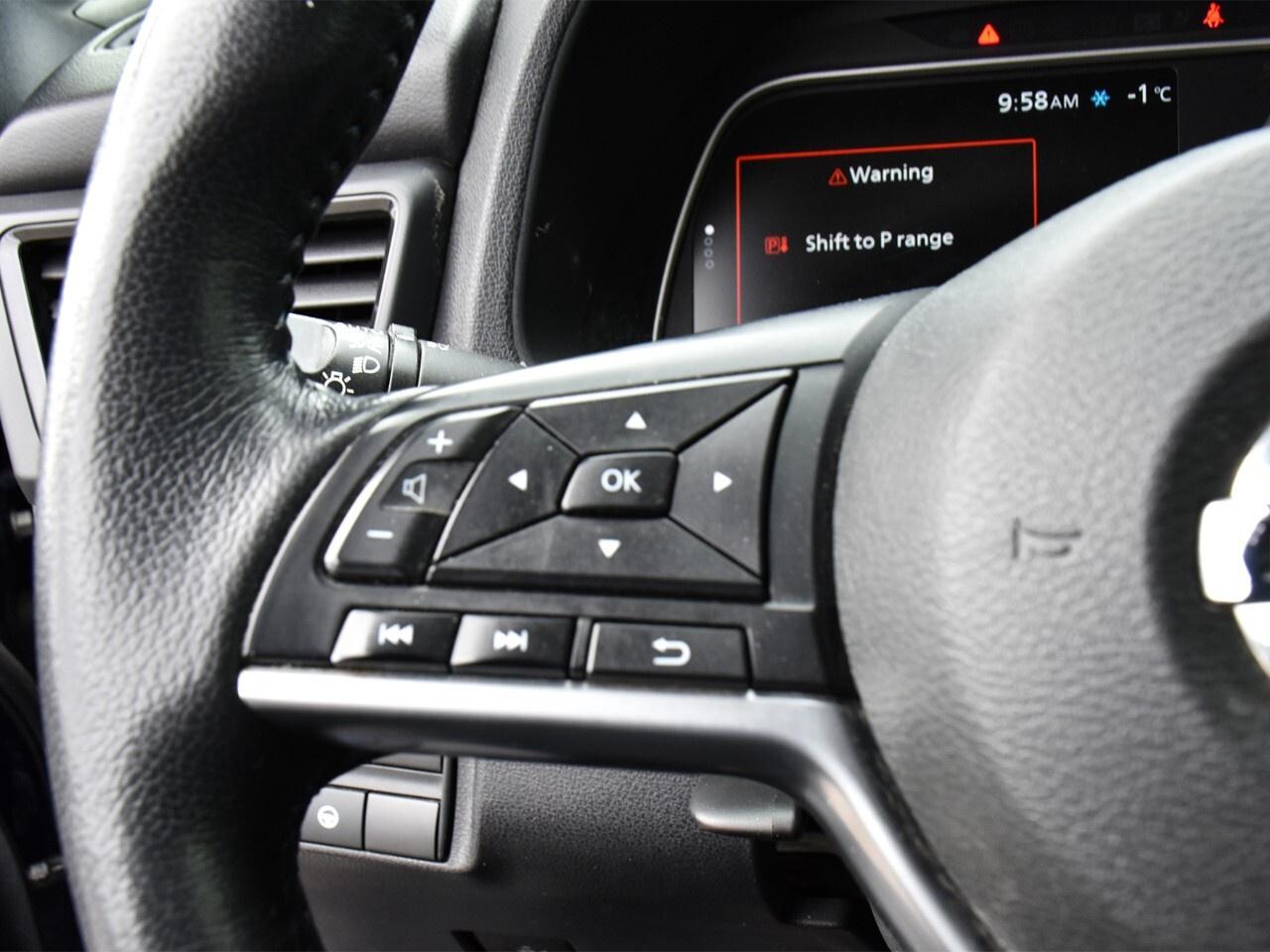 2018 Nissan Leaf SV, FUEL SAVER, HEATED SEATS, GPS Photo
