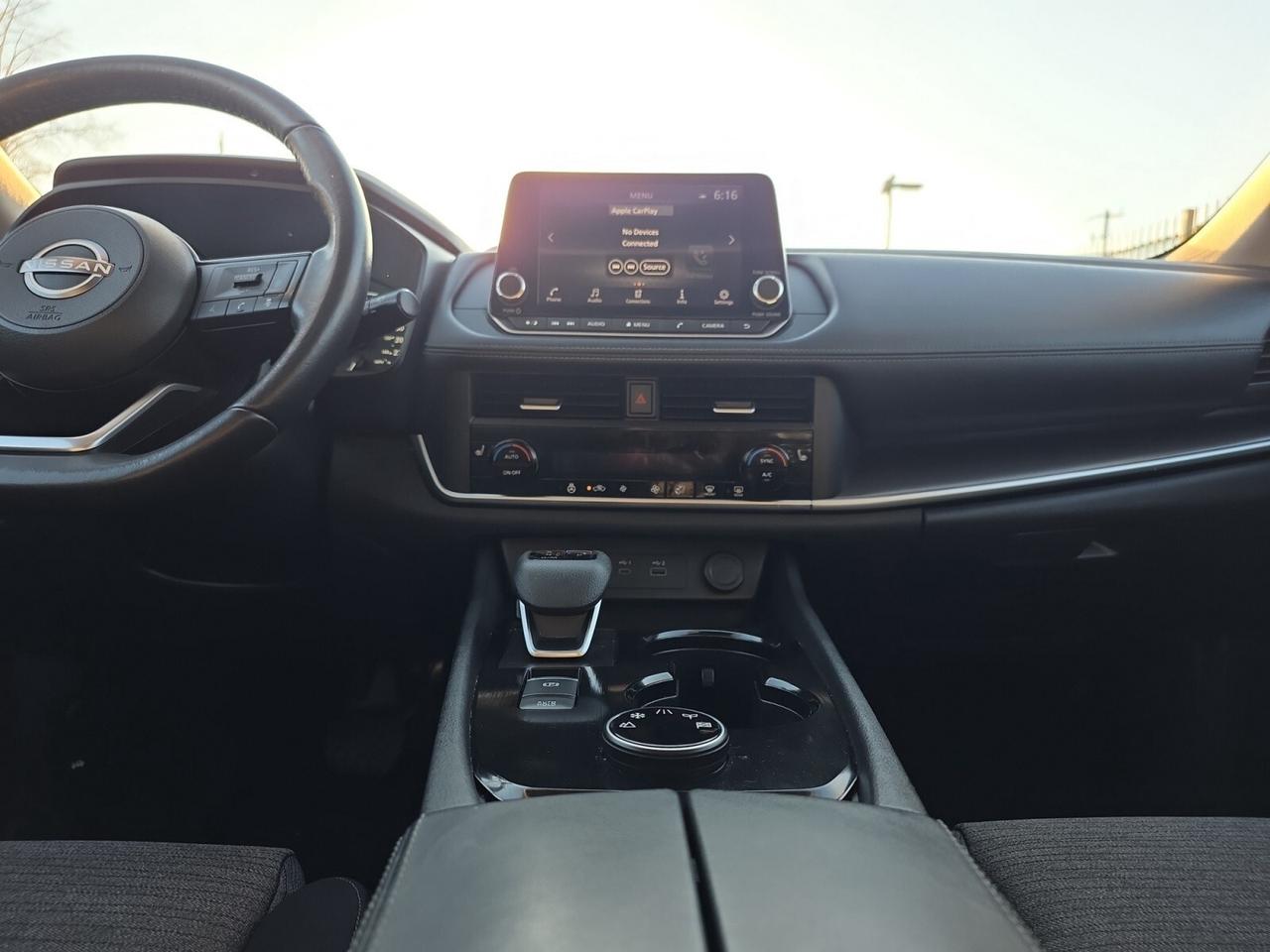 2023 Nissan Rogue AWD SV Moonroof *NO ACCIDENTS/1 OWNER/CARPLAY/CAM/ Photo