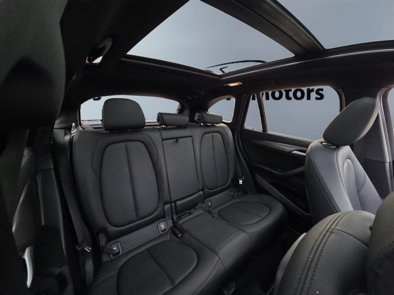 2022 BMW X1 xDrive28i *NO ACCIDENTS/NAVIGATION/CAMERA/PANORAMI Photo