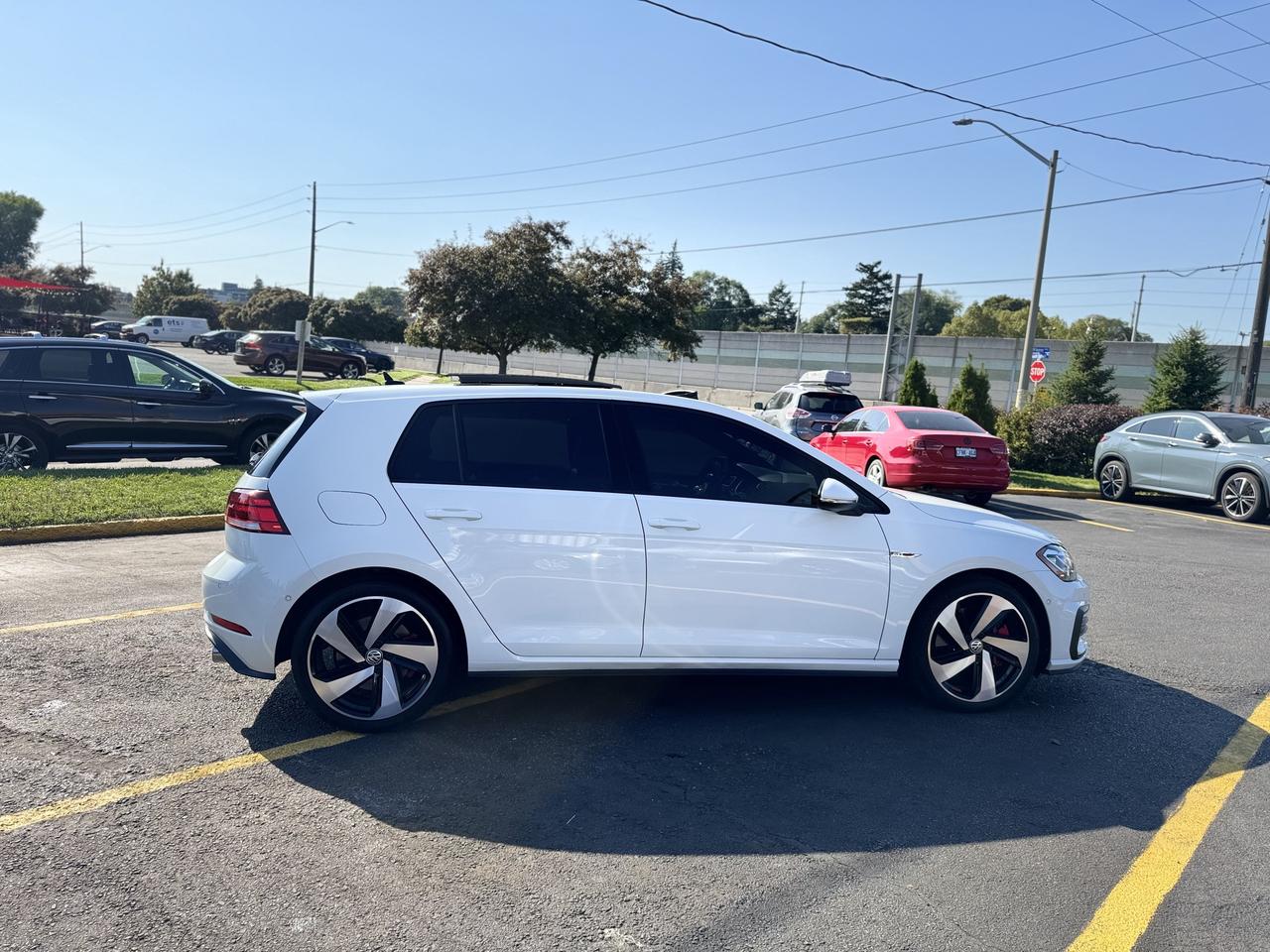 2018 Volkswagen Golf GTI Autobahn DSG   MINT! Photo