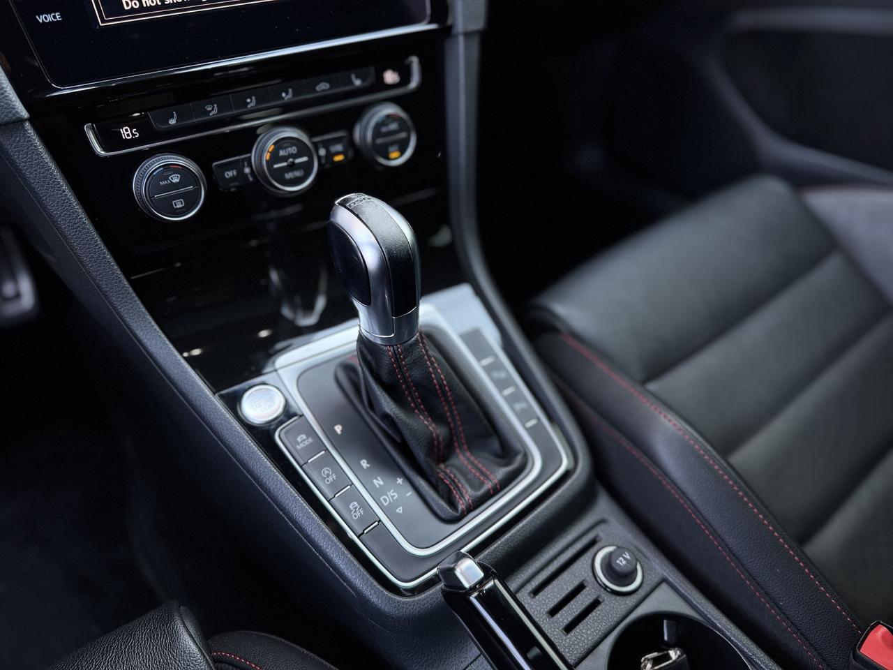 2018 Volkswagen Golf GTI Autobahn DSG   MINT! Photo