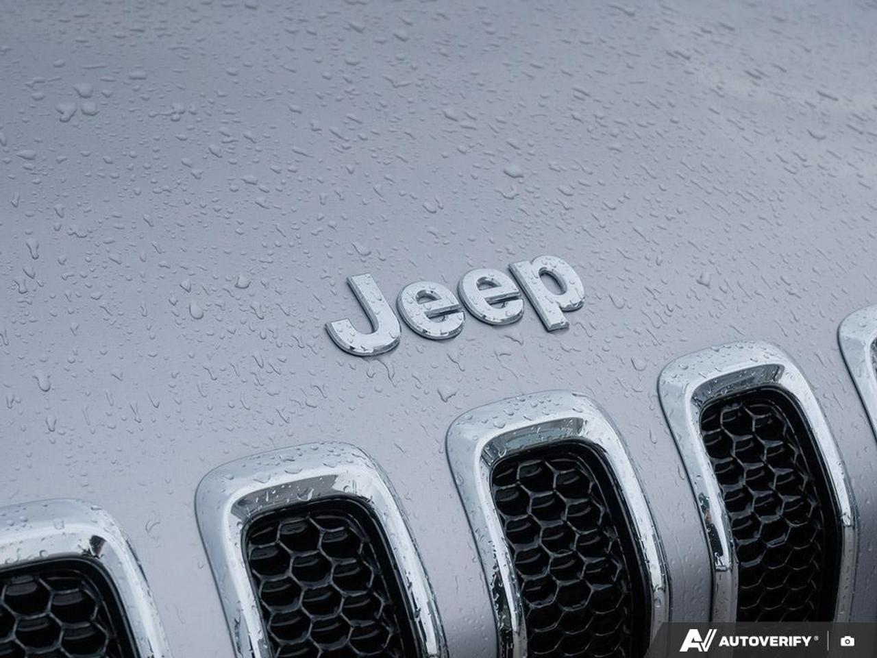 2018 Jeep Cherokee NORTH FWD Photo