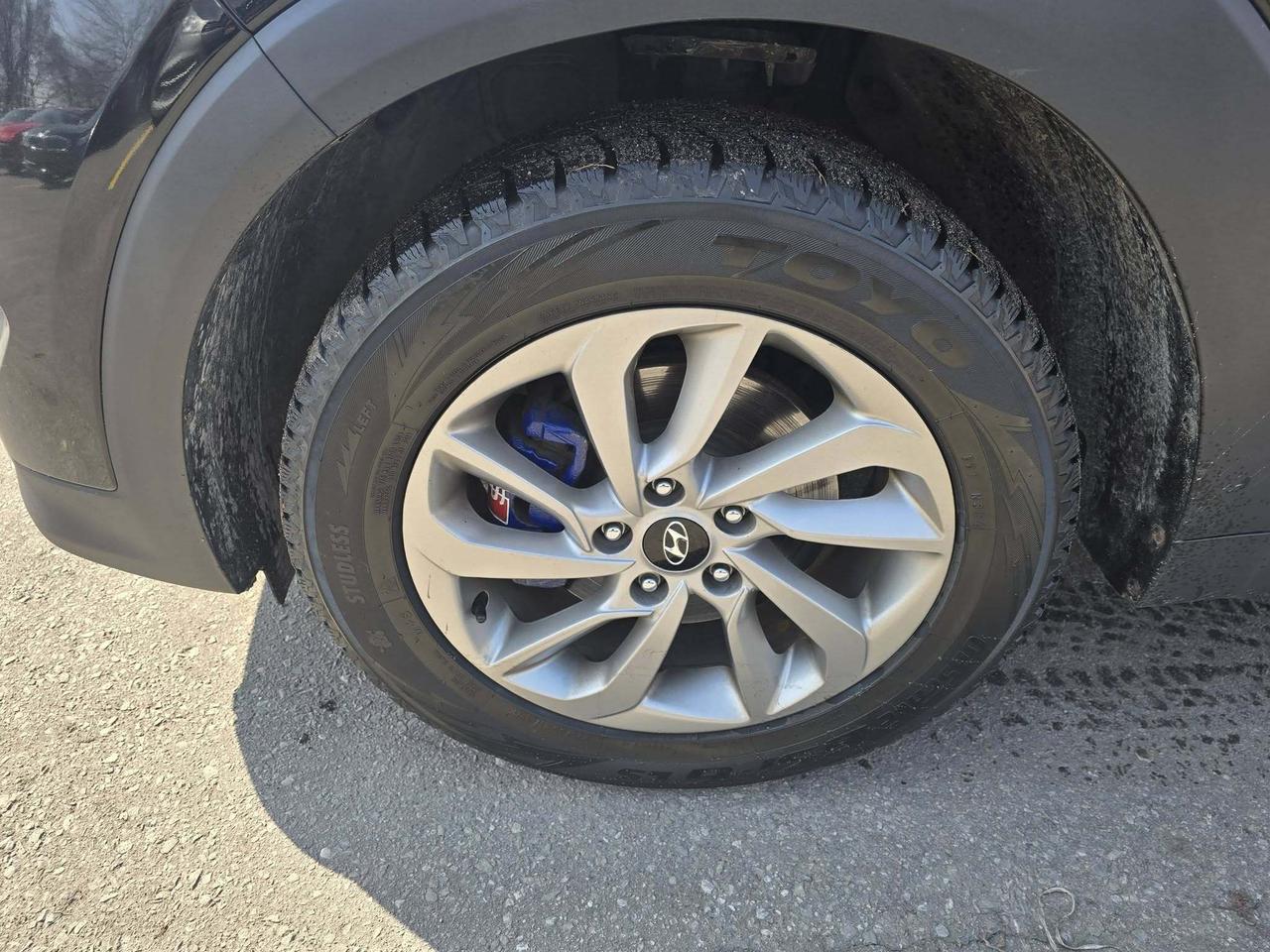 2016 Hyundai Tucson AWD 4DR 2.0L PREMIUM Photo